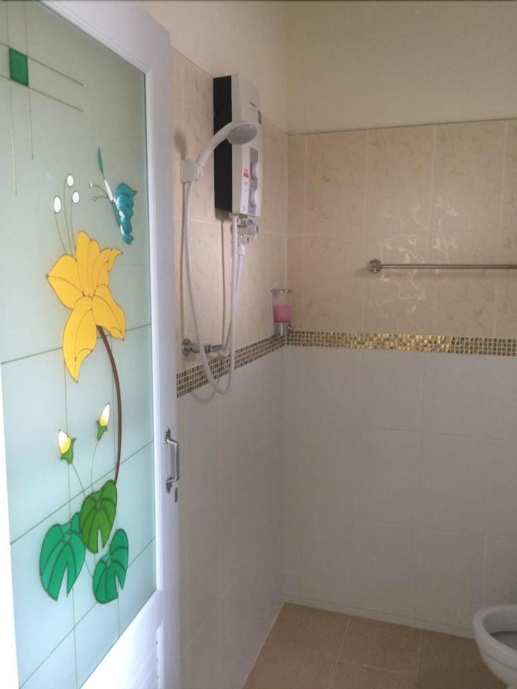 Thana Ville Resort Mae Sot Exterior photo